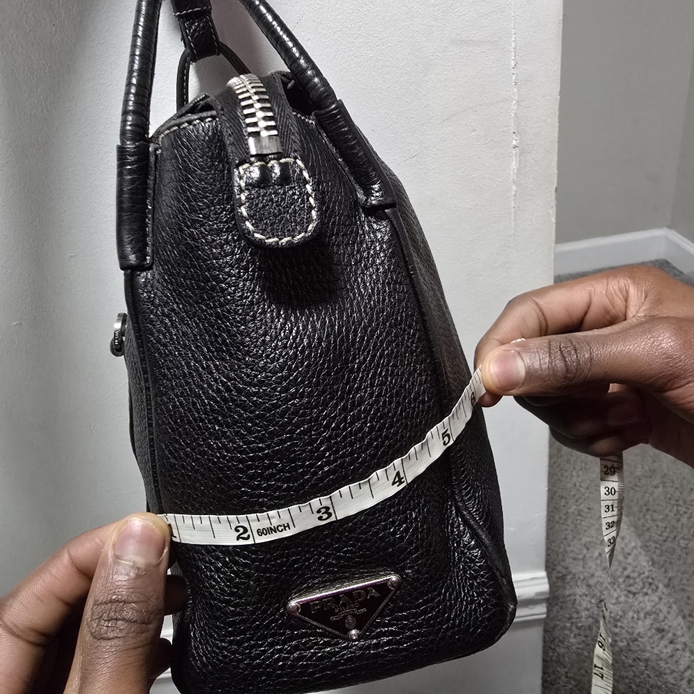 Prada Black Leather Women's Bag - Picture 15 of 16